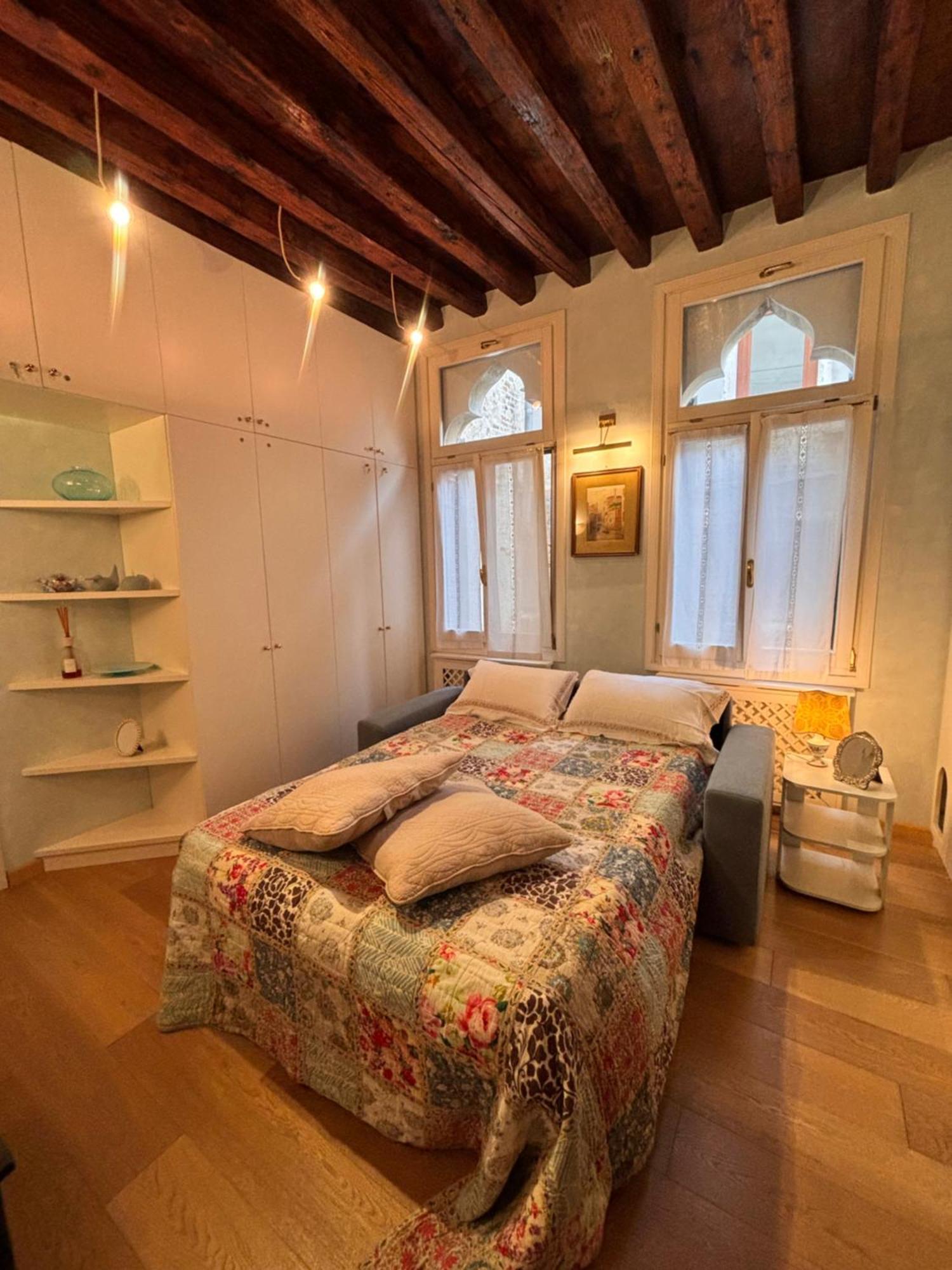 Albrizzi Charme Apartment Venetië Buitenkant foto